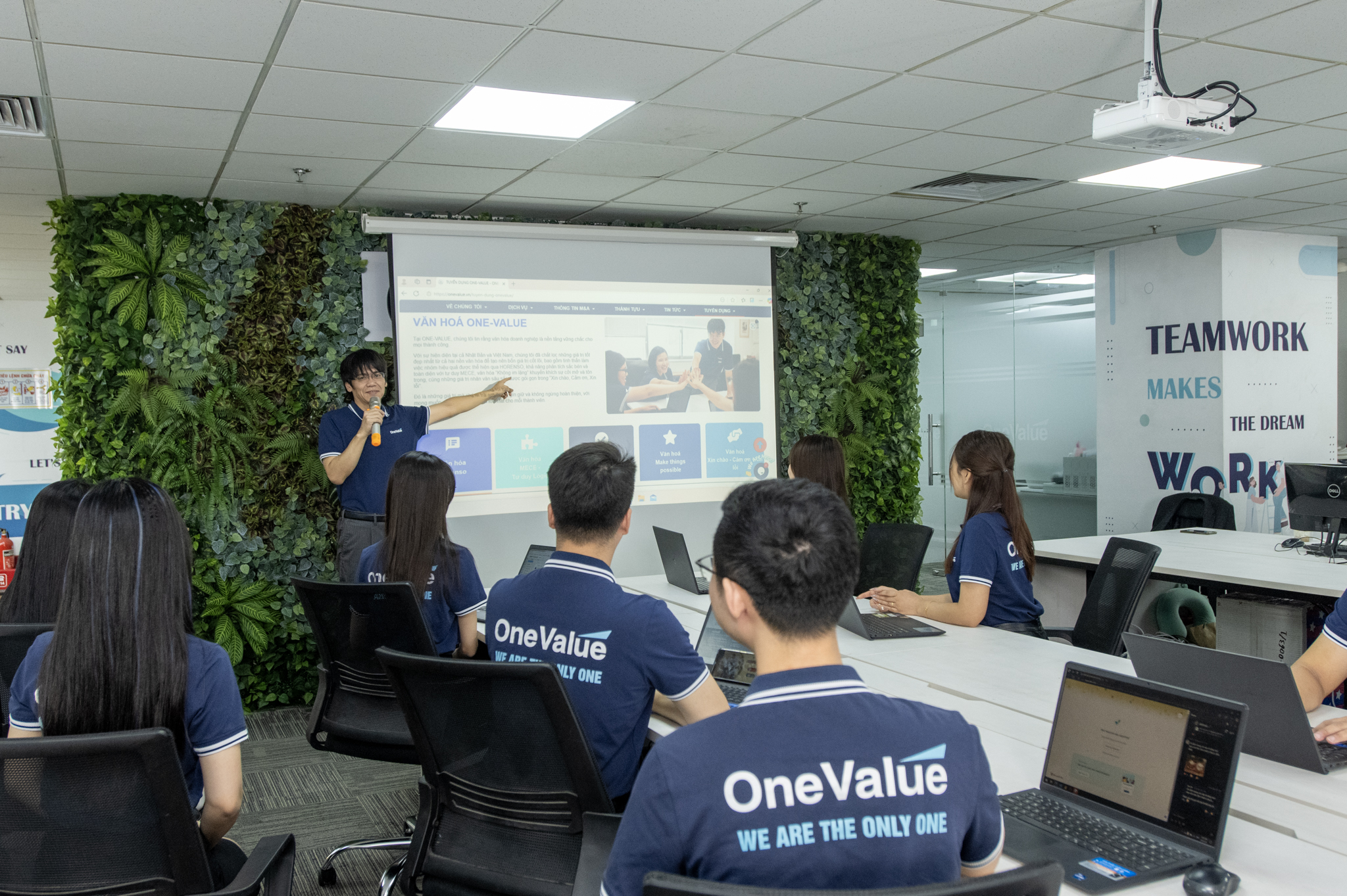 Hình ảnh công ty ONE-VALUE